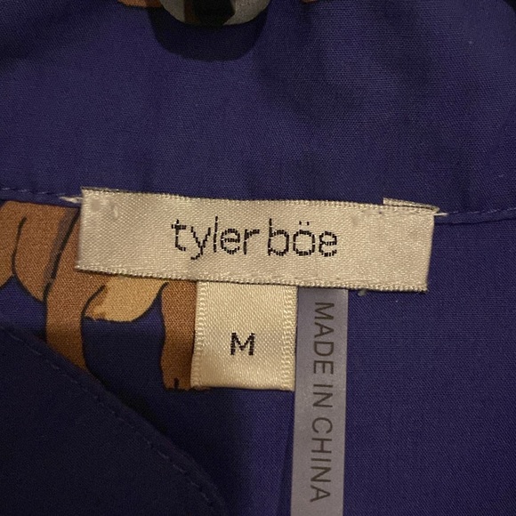 French Bulldog blouse - Picture 2 of 5